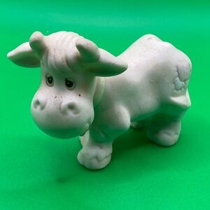 Vintage Jonathan & David Cow Figurine 1982